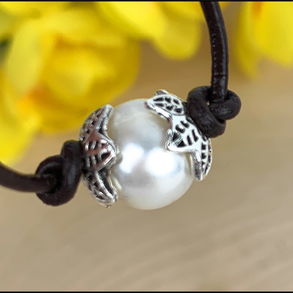 3/$30 Single Pearl & Bead Caps Choker - Picture 2 of 7